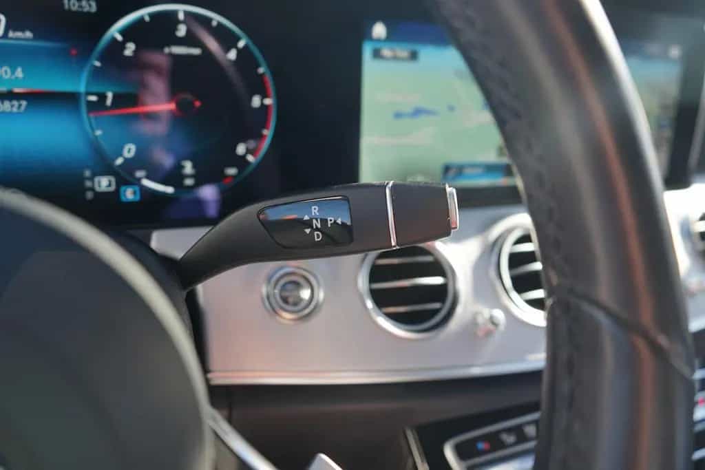 Mercedes-Benz E-Class E220 d Avantgarde 4-Matic LED Navi ACC AHK 01/2021-photo-23