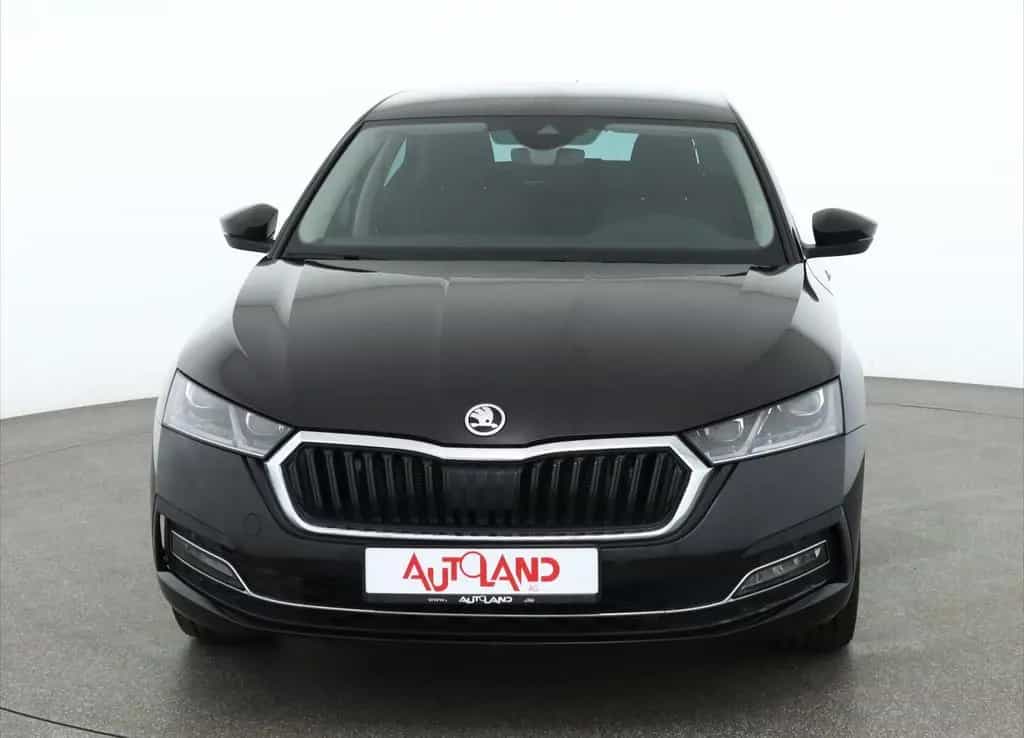 Skoda Octavia 1.5 TSI Style LED Navi ACC Kamera PDC 09/2020-photo-7
