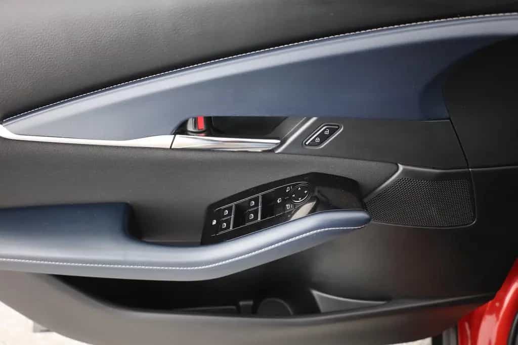 Mazda CX-30 2.0 M-Hybrid Selection Aut. LED Head-Up 02/2020-photo-20