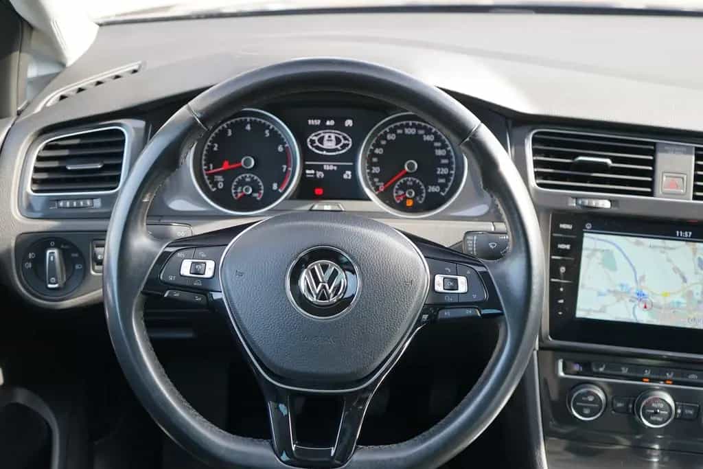 Volkswagen Golf VII Variant 1.4 TSI Allstar Navi ACC Panora 05/2017-photo-15