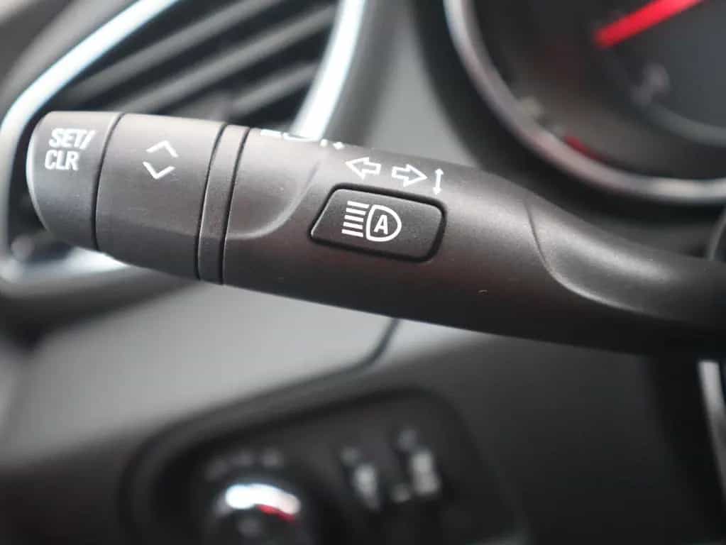 Opel Grandland X 1.2 Navi Totwinkel Keyless-Go USB PD 06/2019-photo-23