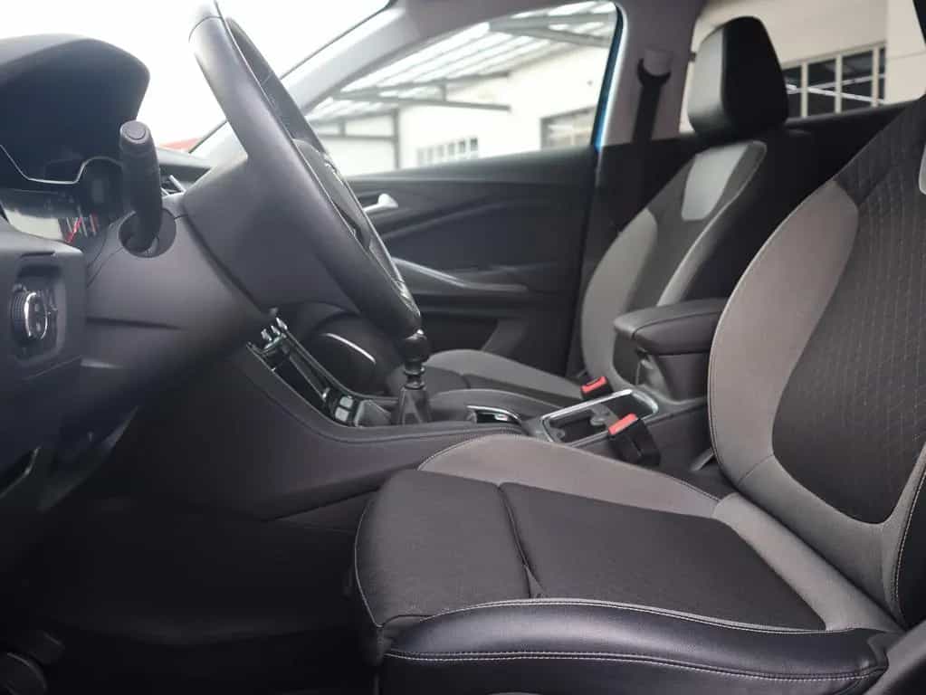 Opel Grandland X 1.2 Navi Totwinkel Keyless-Go USB PD 06/2019-photo-27