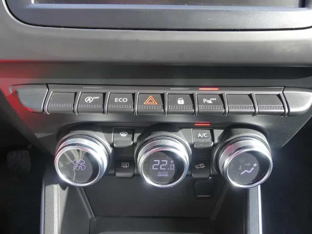 Dacia Duster II 1.3 TCE Prestige Leder Sitzheizung PDC 06/2019-photo-15