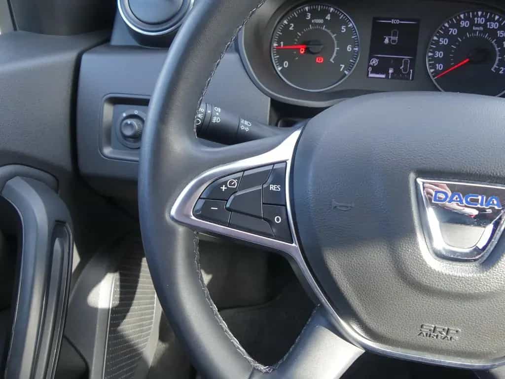 Dacia Duster II 1.3 TCE Prestige Leder Sitzheizung PDC 06/2019-photo-18