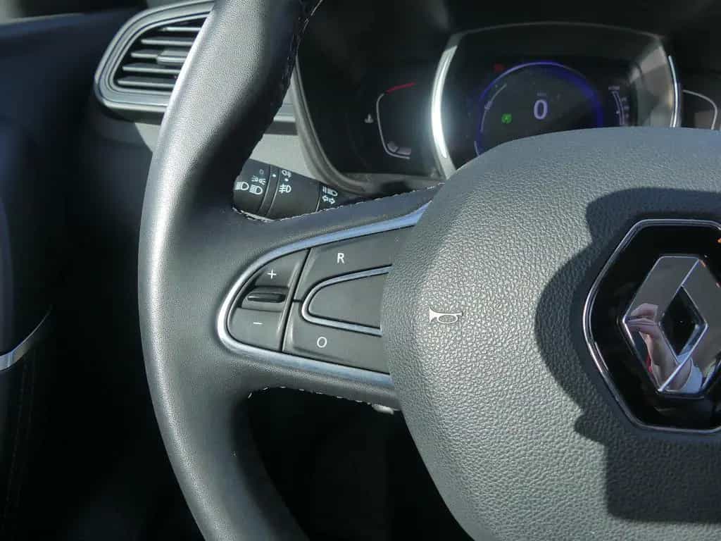 Renault Kadjar 1.3 TCE Life Tempomat Bluetooth Klimaaut. 08/2019-photo-19