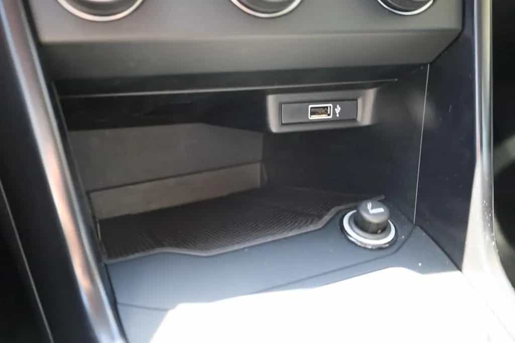 Volkswagen T-Roc 1.0 ACC Klima Spurhalte Bluetooth USB 11/2018-photo-15