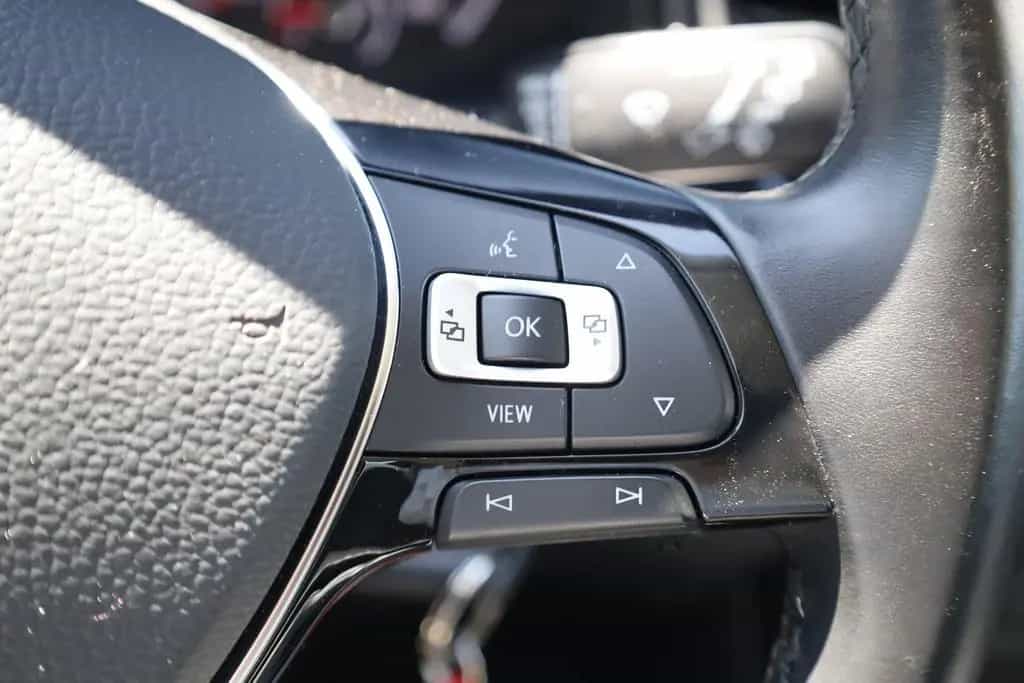 Volkswagen T-Roc 1.0 ACC Klima Spurhalte Bluetooth USB 11/2018-photo-18