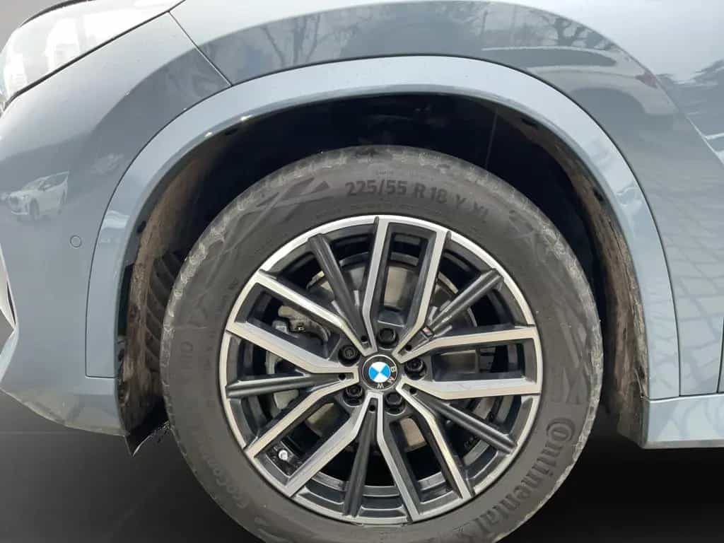 BMW X1 xDrive23i M SPORT LED HUD PANO HIFI 360° KAME 02/2023-photo-7