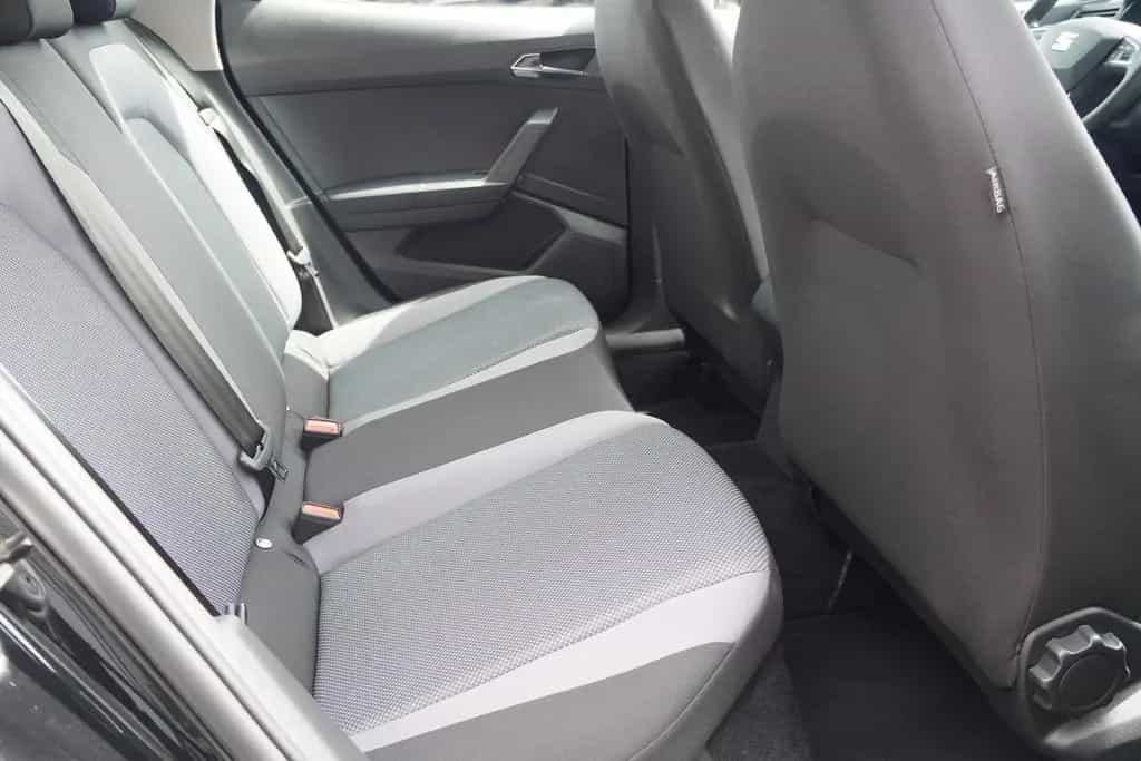 Seat Arona 1.0 TSI Style LED Navi Sitzheizung PDC DAB 06/2021-photo-21