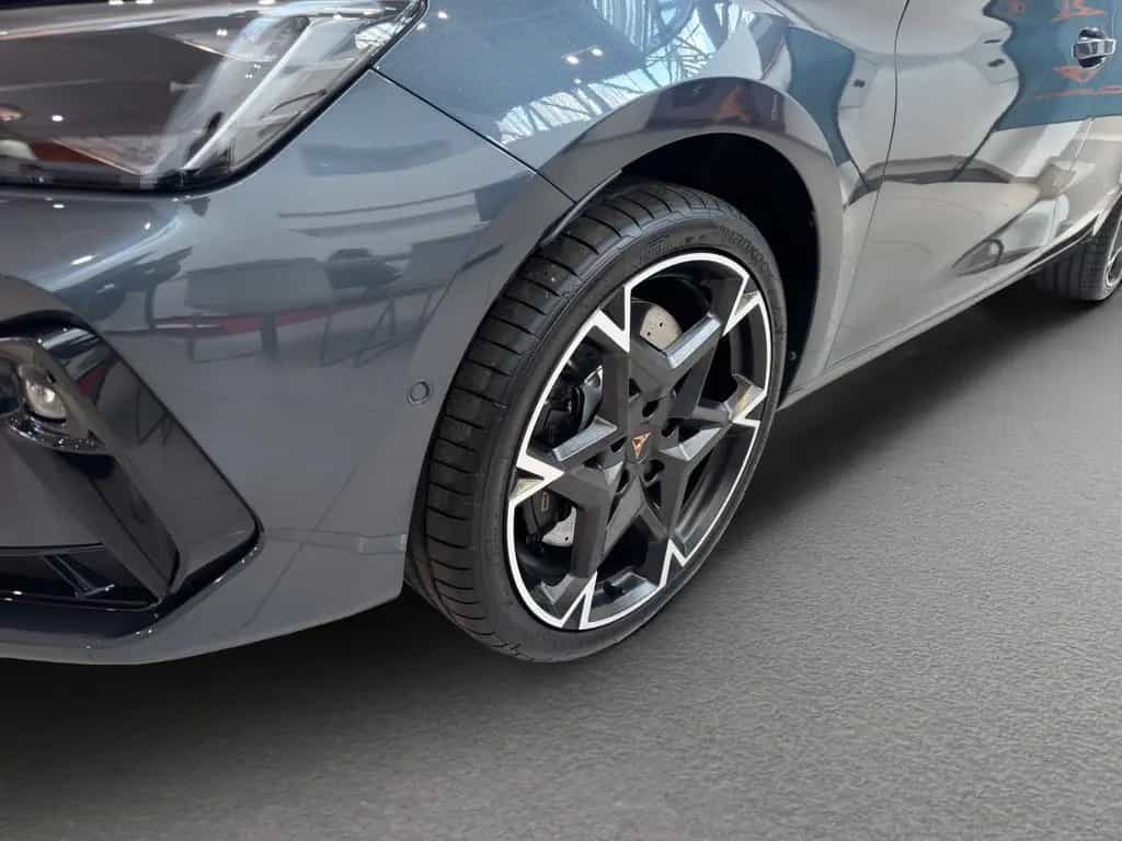 Cupra Leon VZ 2.0 TSI DSG MATRIX*NAVI*RFK*ACC* 03/2026-photo-11