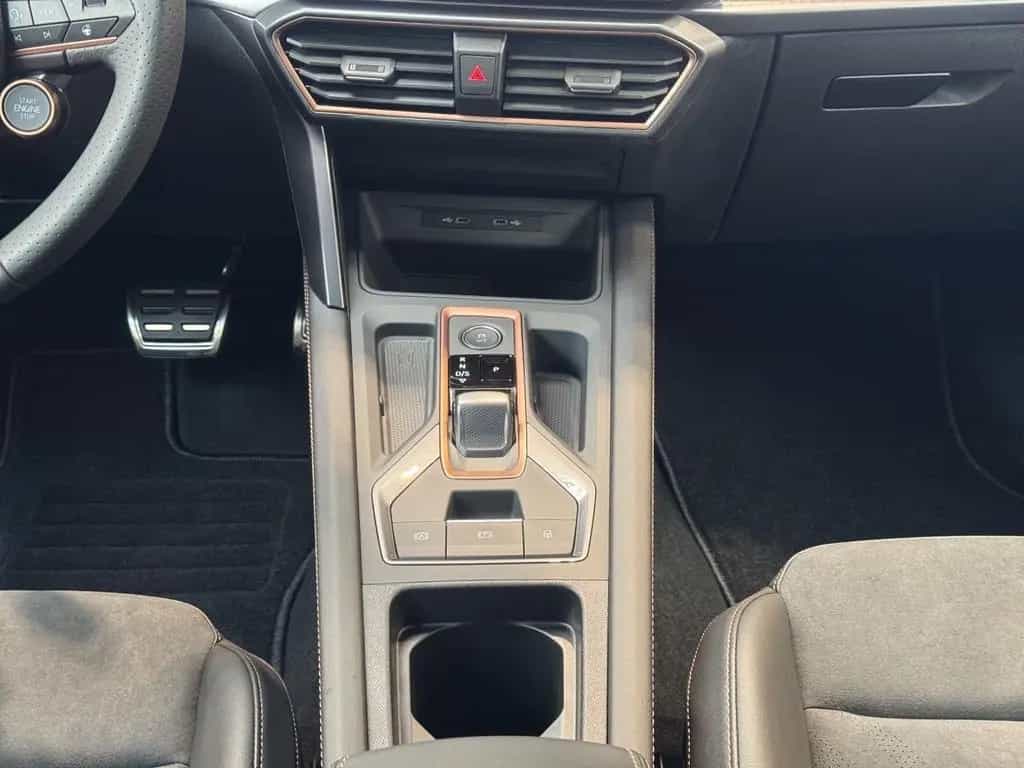 Cupra Leon VZ 2.0 TSI DSG MATRIX*NAVI*RFK*ACC* 03/2026-photo-5