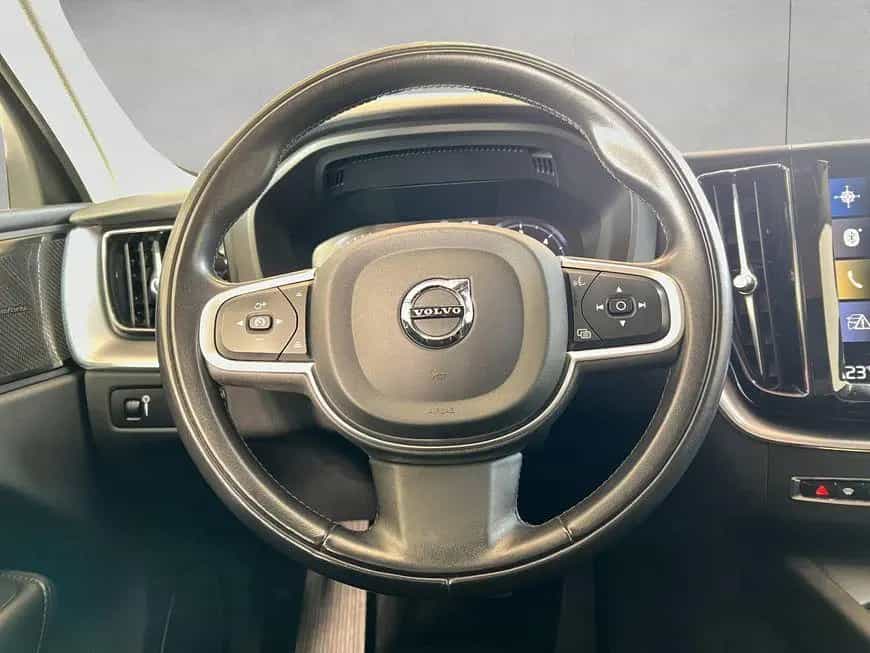 Volvo XC60 B4 AWD Momentum-Pro Aut BLIS 19'' Kamera Vo 12/2020-photo-10