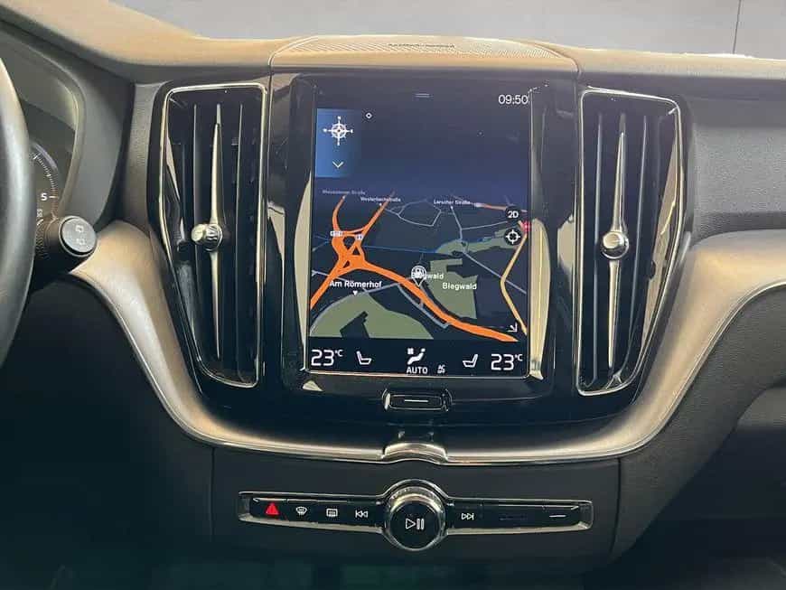 Volvo XC60 B4 AWD Momentum-Pro Aut BLIS 19'' Kamera Vo 12/2020-photo-14