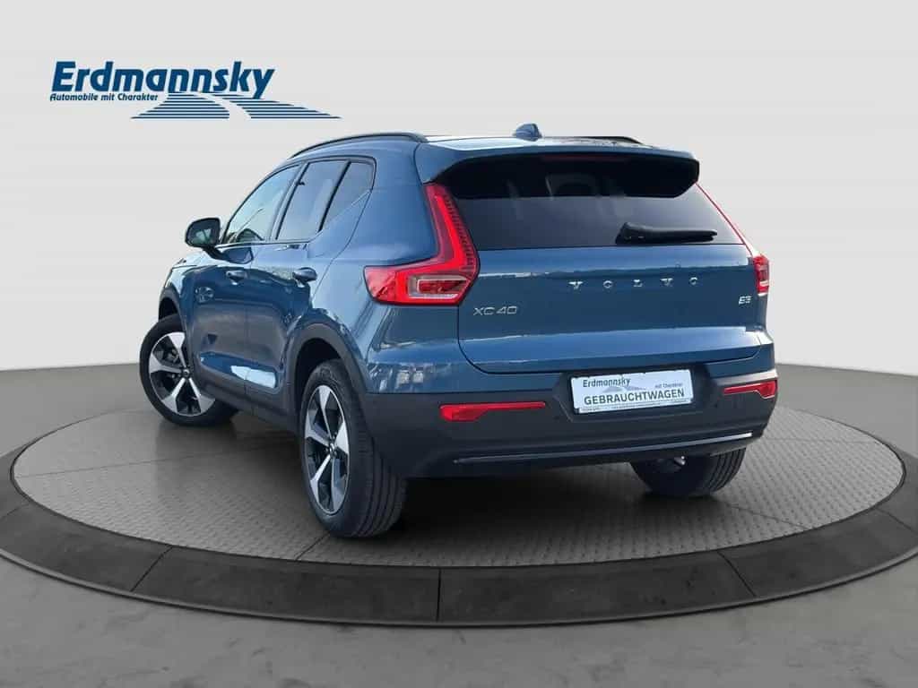 Volvo XC40 B3 Plus Dark/Navi/LED/360Kamera/BLIS/19Zoll 04/2025-photo-1