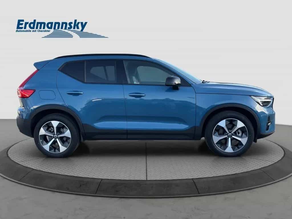 Volvo XC40 B3 Plus Dark/Navi/LED/360Kamera/BLIS/19Zoll 04/2025-photo-5