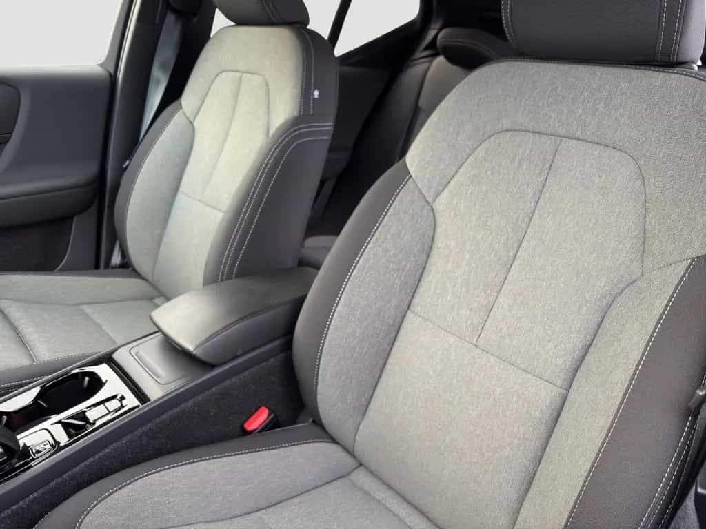 Volvo XC40 B3 Plus Black Edition/Navi/LED/360K/20Zoll 04/2025-photo-12