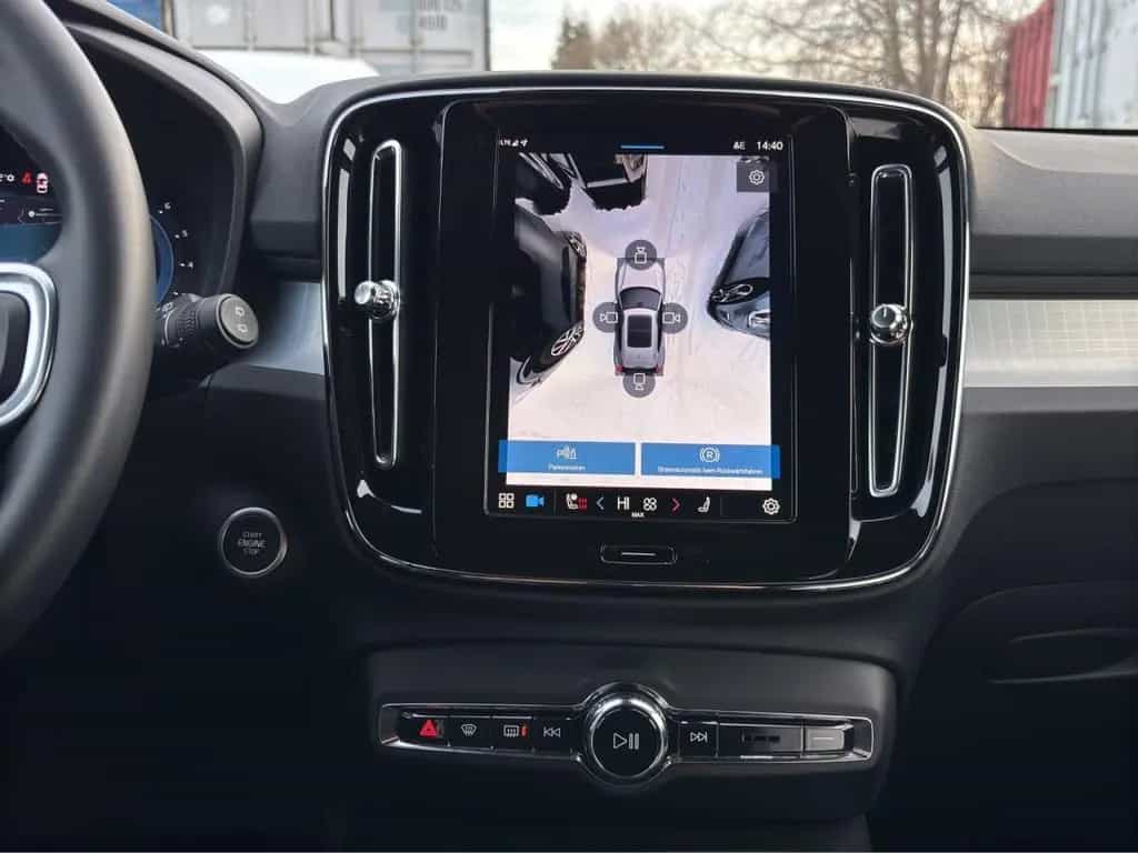 Volvo XC40 B3 Plus Black Edition/Navi/LED/360K/20Zoll 04/2025-photo-18