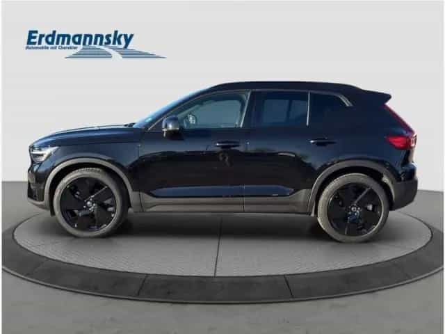 Volvo XC40 B3 Plus Black Edition/Navi/LED/360K/20Zoll 04/2025-photo-4