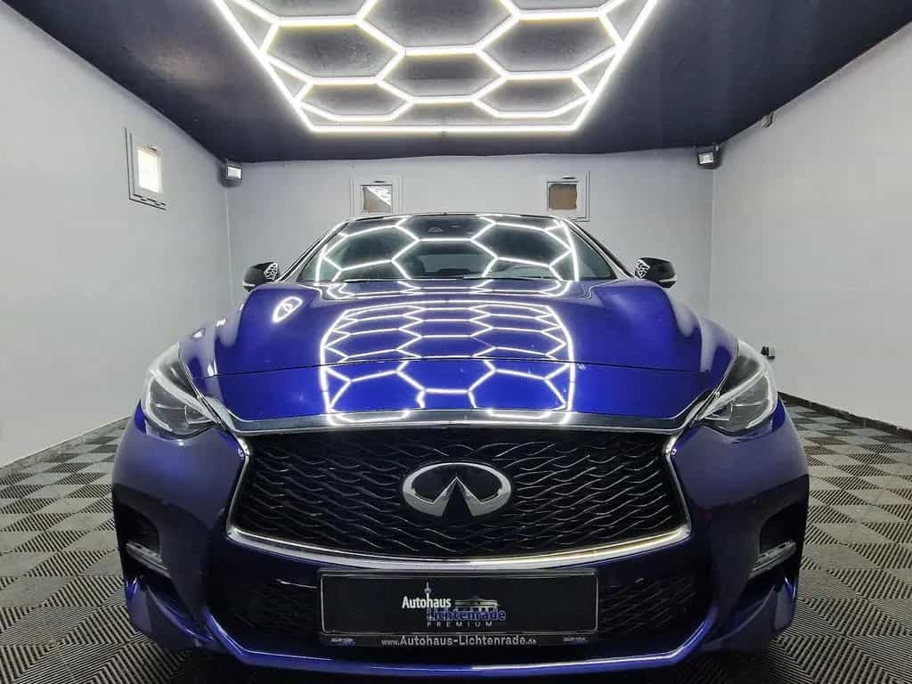 Infiniti Q30 S 2.0 Turbo Sport Tech 4WD|AUTOM|LEDER|PANO 12/2019-photo-19