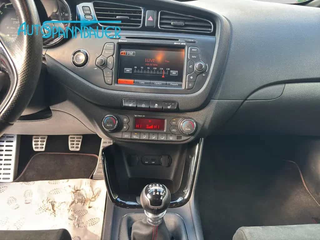 Kia Ceed GT-Track 04/2015-photo-14
