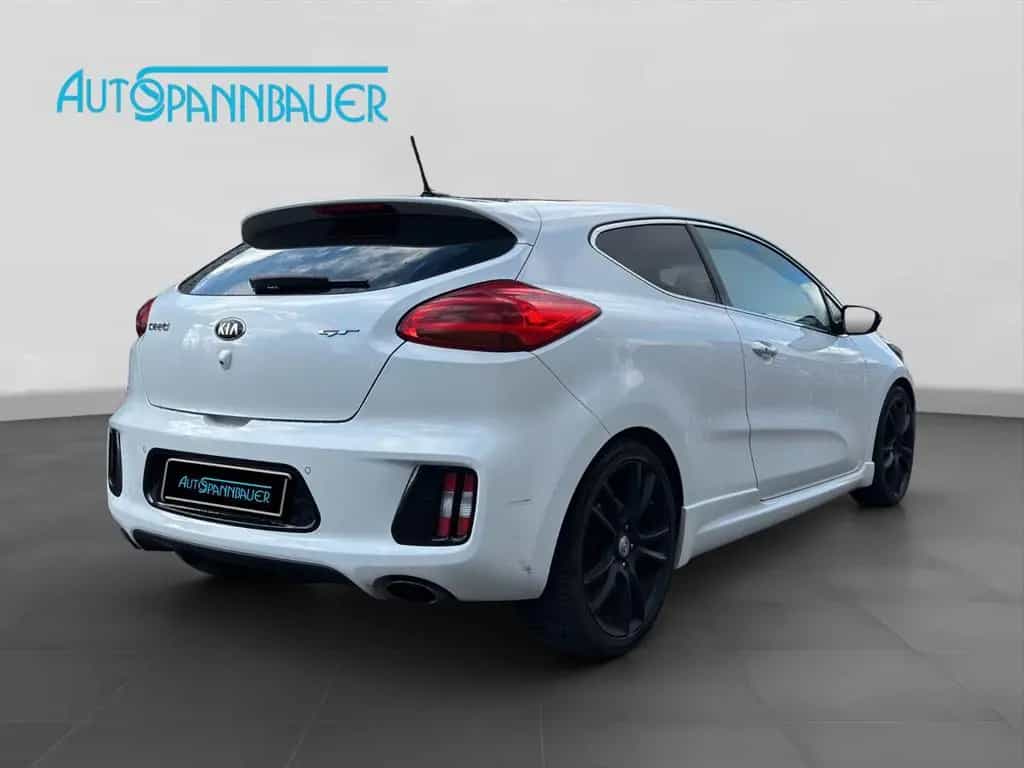 Kia Ceed GT-Track 04/2015-photo-4
