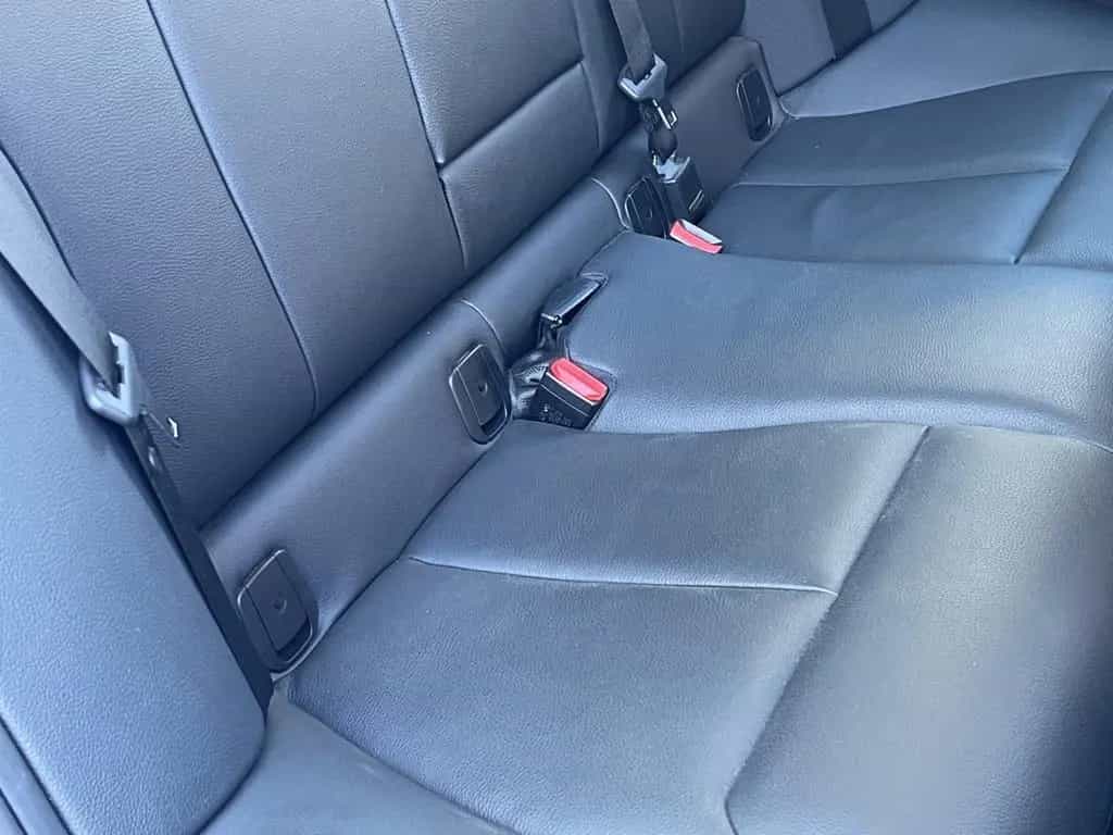 BMW 3 Series 330i 2,0 AUTOMATIK LEDER LED SCHECKHEFT GARANTIE 09/2018-photo-24
