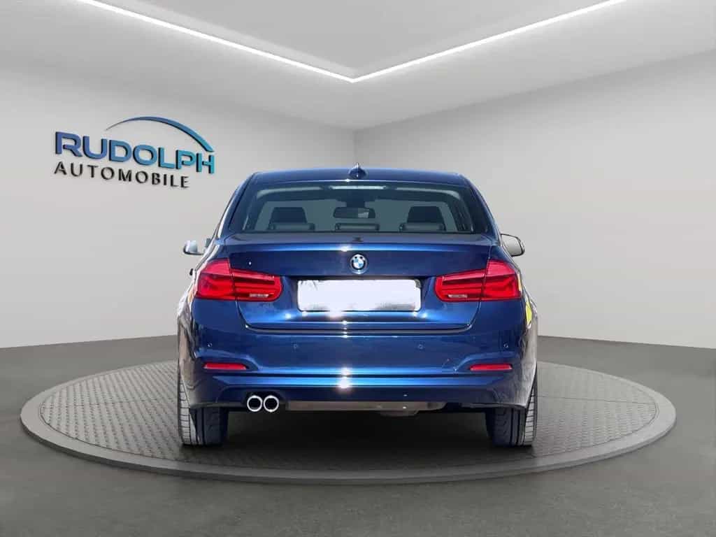 BMW 3 Series 330i 2,0 AUTOMATIK LEDER LED SCHECKHEFT GARANTIE 09/2018-photo-5