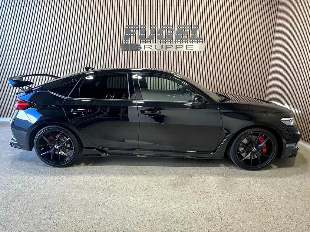Honda Civic 2.0 i-VTEC Turbo Type R LED|Navi|ACC 02/2023-photo-25