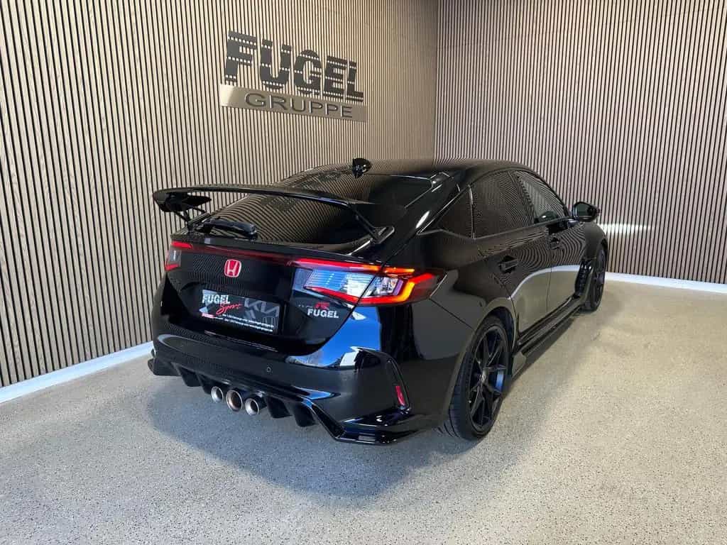 Honda Civic 2.0 i-VTEC Turbo Type R LED|Navi|ACC 02/2023-photo-3