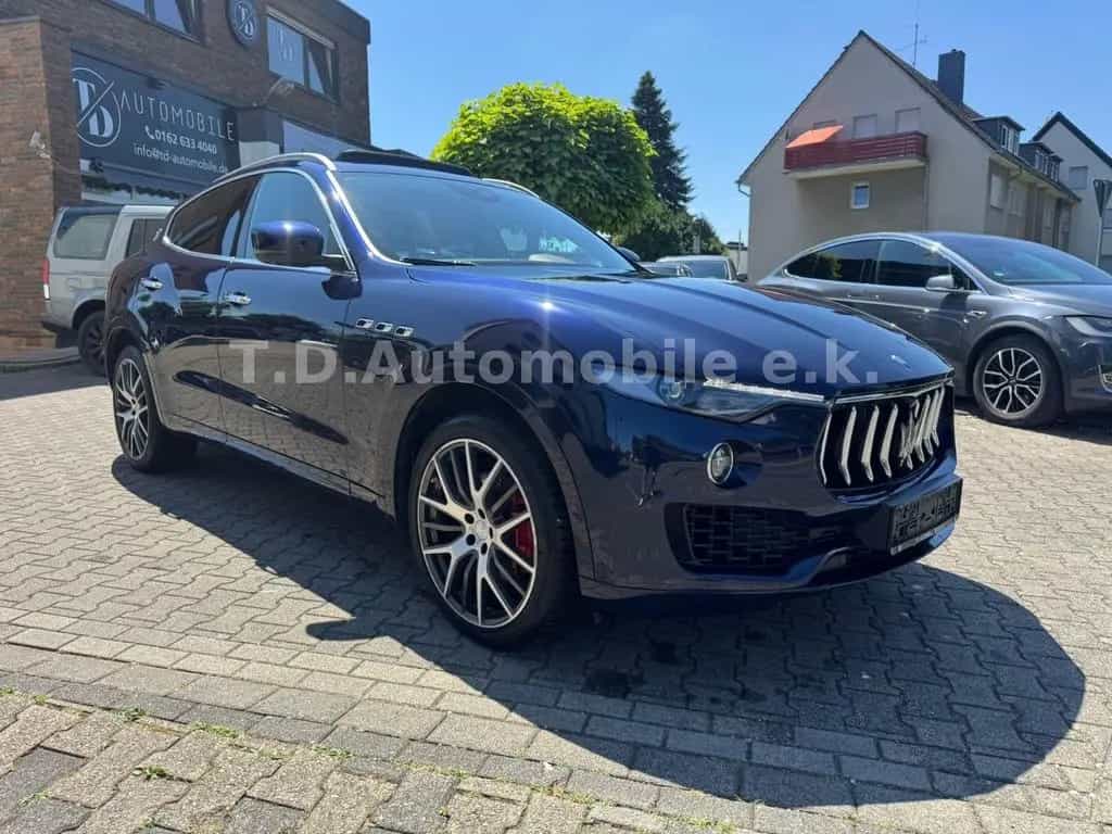 Maserati Levante Diesel/Pano/Ermenegildo Zegna 04/2017-photo-2
