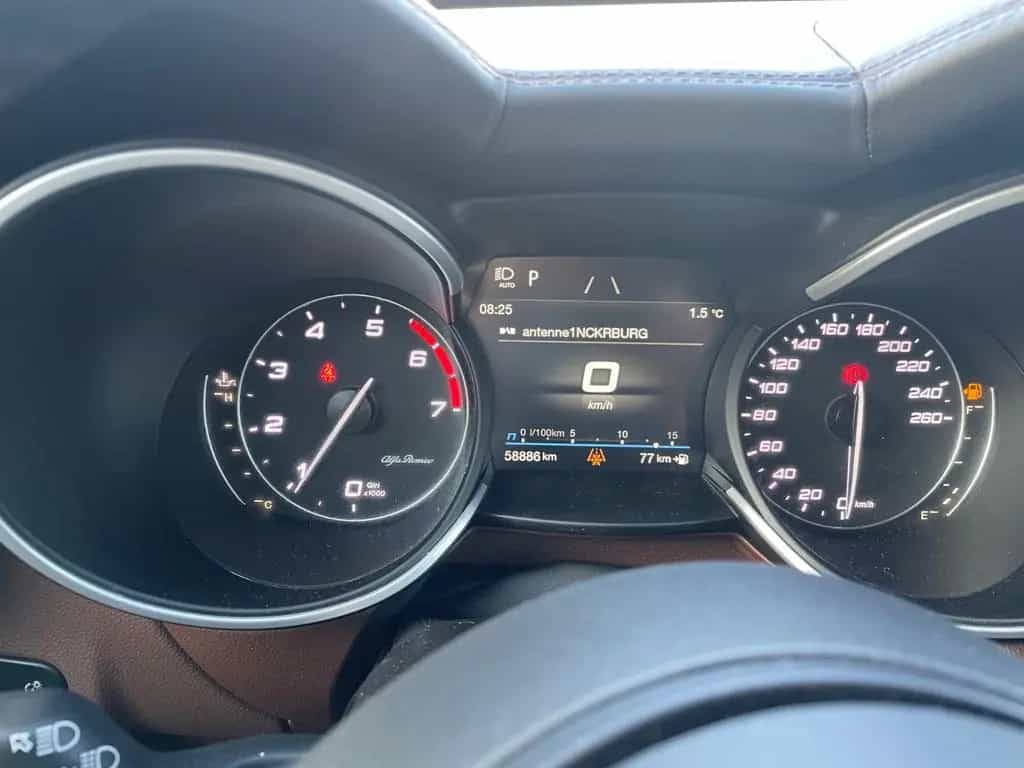Alfa Romeo Stelvio 2.0 Turbo 16V AT8-Q4 Veloce 08/2021-photo-11