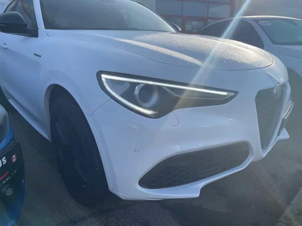 Alfa Romeo Stelvio 2.0 Turbo 16V AT8-Q4 Veloce 08/2021-photo-2
