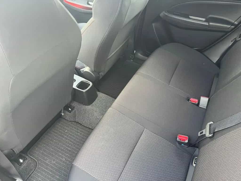 Suzuki Swift 1.4 Sport Hybrid RÜCKFAHRKAMERA+PDC+NAVI 01/2023-photo-7
