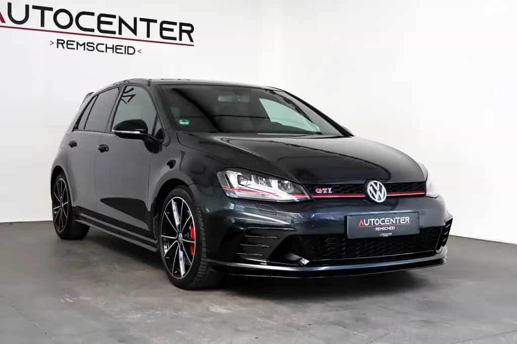 Volkswagen Golf VII GTI Clubsport 2,0 TSI Lim. DSG BMT 04/2016-photo-1