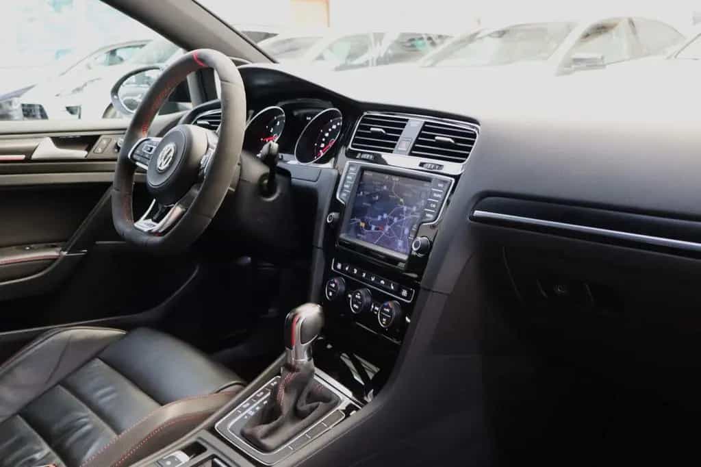 Volkswagen Golf VII GTI Clubsport 2,0 TSI Lim. DSG BMT 04/2016-photo-24