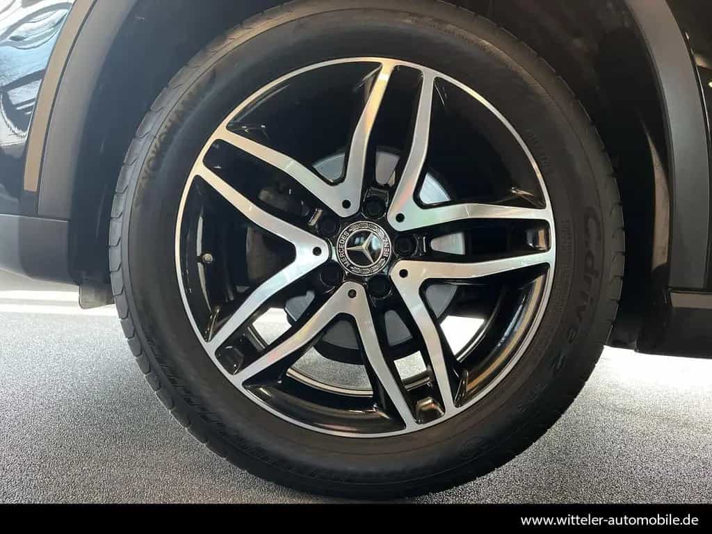 Mercedes-Benz GLA 180 SUV Urban/LED/Kamera/Pano/Night/Navi/18" 02/2019-photo-13