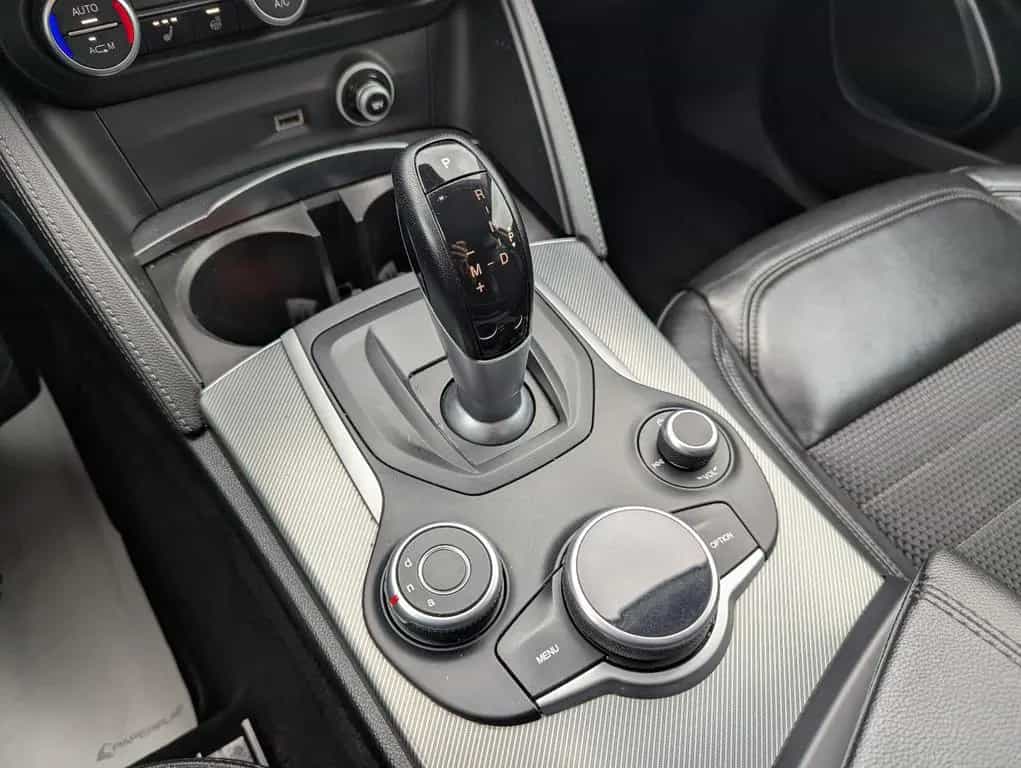 Alfa Romeo Stelvio 2.2 Diesel AT8-Q4 Super 11/2017-photo-23