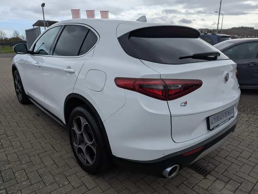 Alfa Romeo Stelvio 2.2 Diesel AT8-Q4 Super 11/2017-photo-4