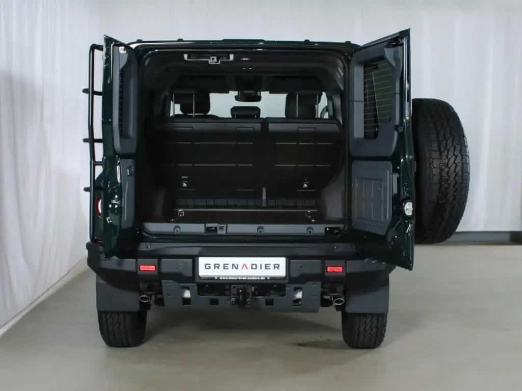 INEOS Grenadier Fieldmaster Station AHK Safari Smooth null-photo-12