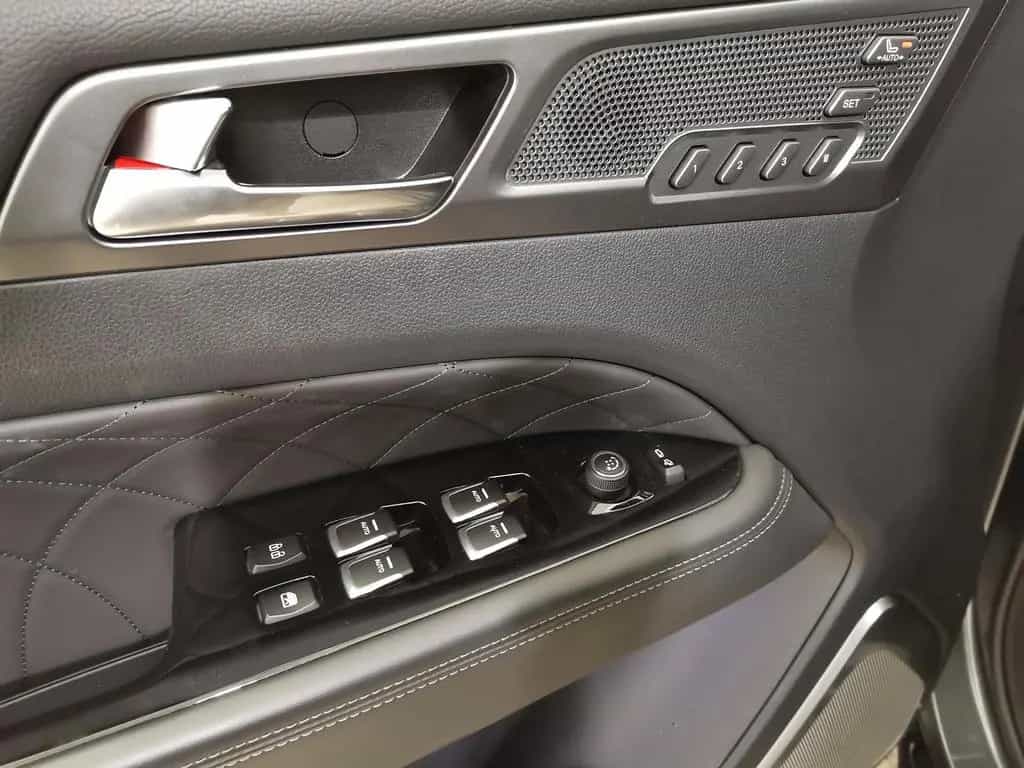 Ssangyong REXTON 2.2 D Sapphire 4WD AT Elegance Pak. 20Z|N 12/2023-photo-12