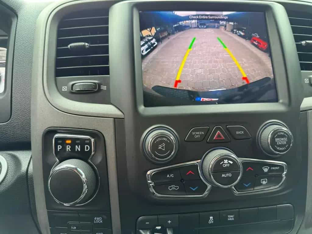 Dodge RAM 1500 CLASSIC 3.6L  4x4 12/2023-photo-32