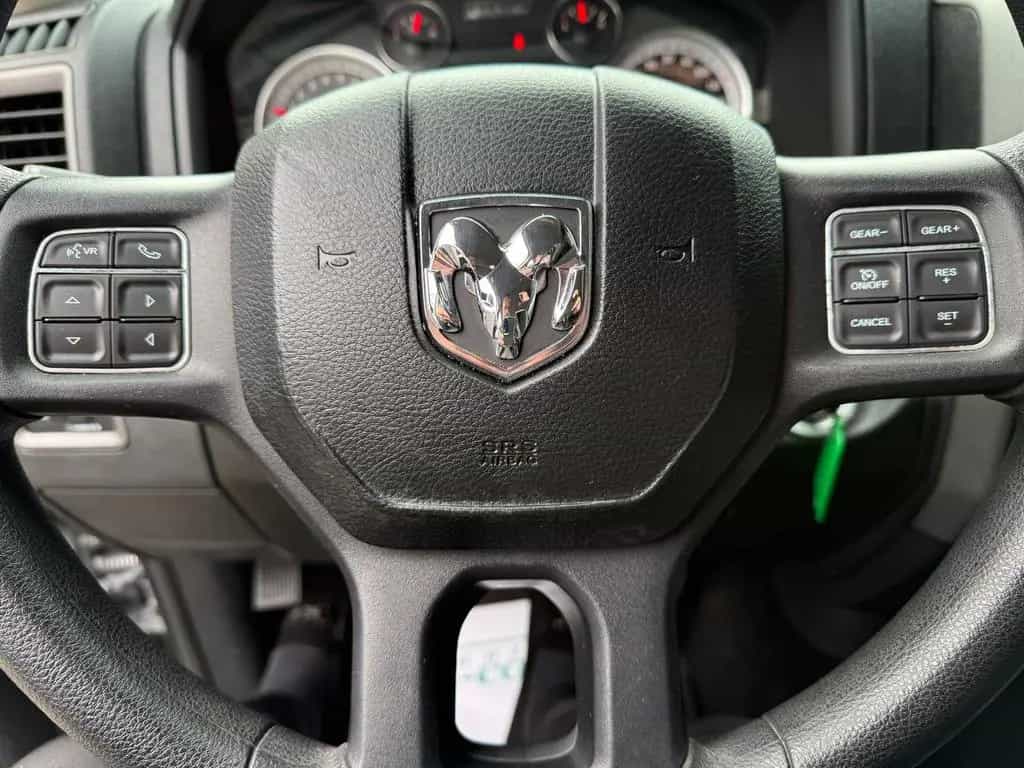 Dodge RAM 1500 CLASSIC 3.6L  4x4 12/2023-photo-36