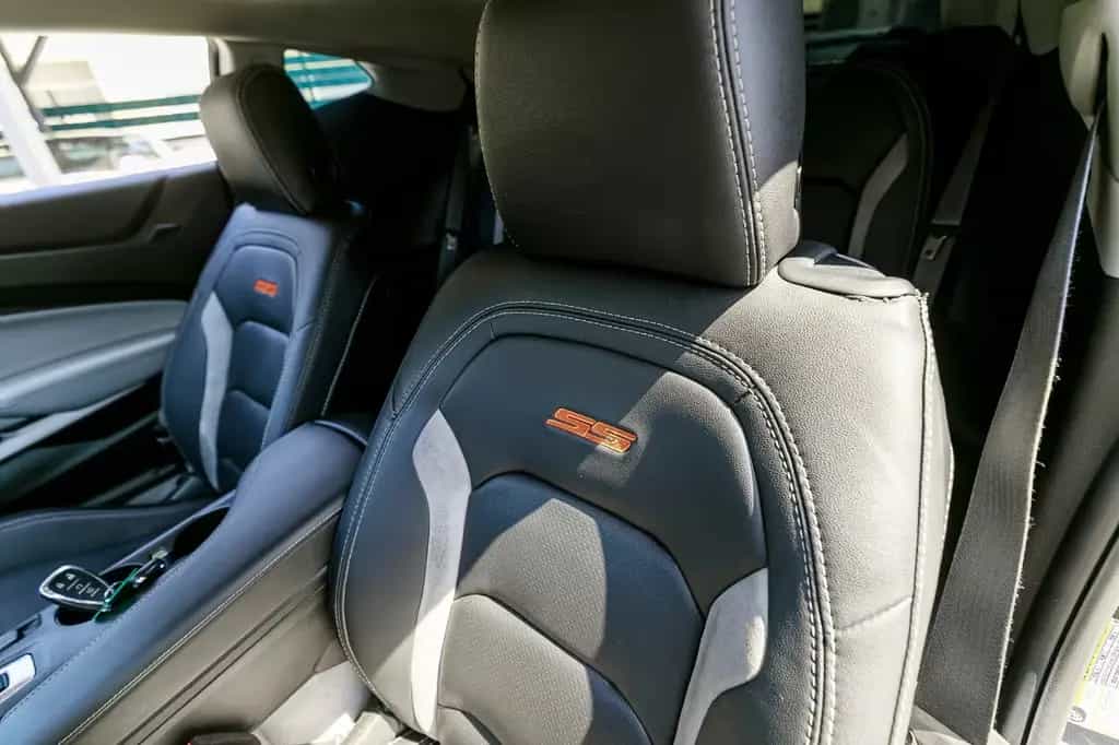 Chevrolet Camaro 6,2l  SS 05/2017-photo-21