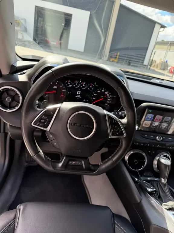 Chevrolet Camaro 6,2l  SS 05/2017-photo-36
