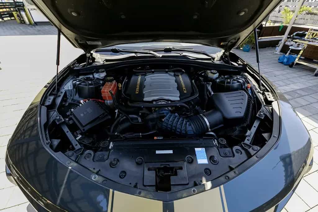 Chevrolet Camaro 6,2l  SS 05/2017-photo-40