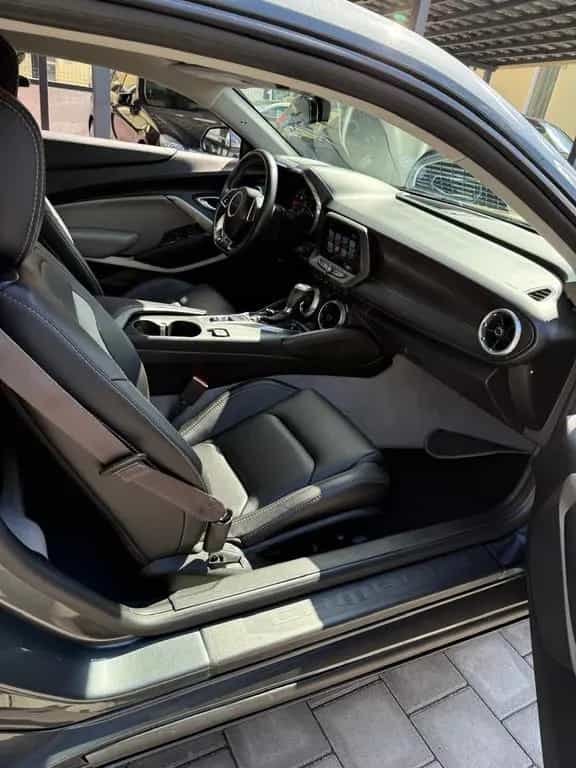 Chevrolet Camaro 6,2l  SS 05/2017-photo-42