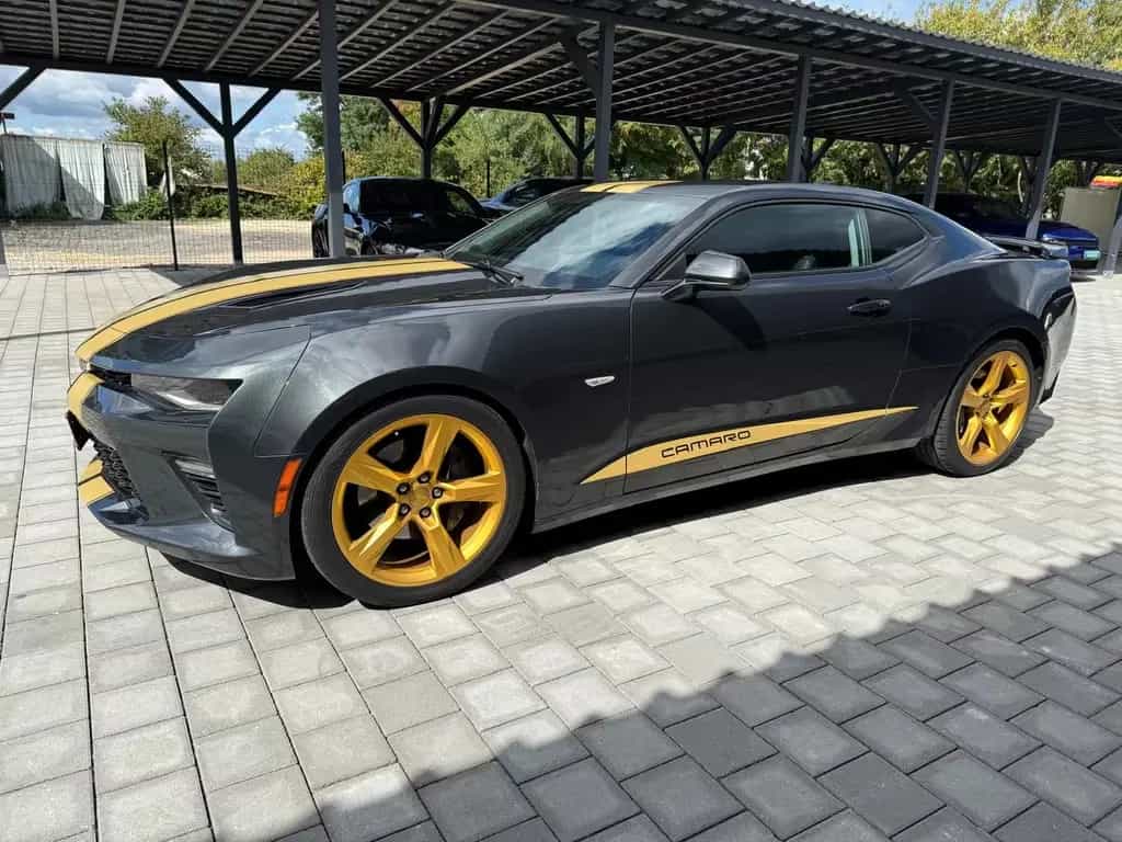 Chevrolet Camaro 6,2l  SS 05/2017-photo-9