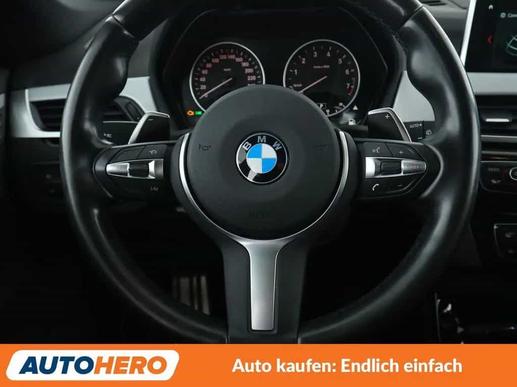 BMW X1 xDrive 20i M Sport Aut.*NAVI*HUD*TEMPO*PDC* 08/2017-photo-18