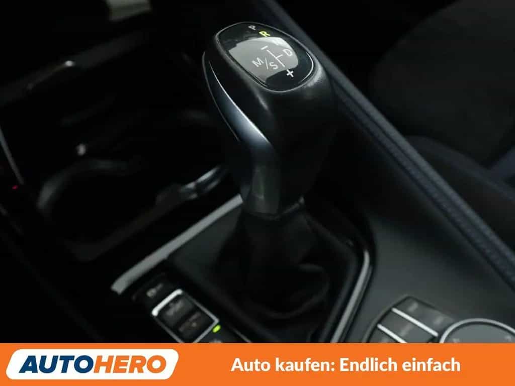 BMW X1 xDrive 20i M Sport Aut.*NAVI*HUD*TEMPO*PDC* 08/2017-photo-26