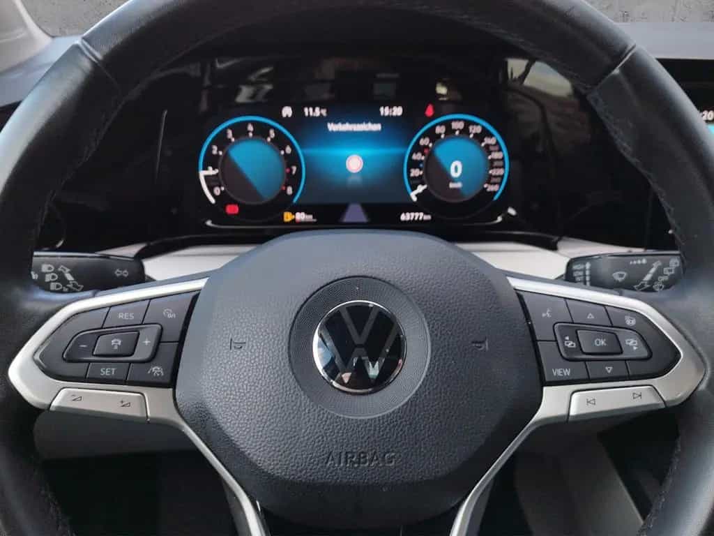 Volkswagen Golf VIII Variant Life 1.5TSI AHK/NAV/L+S/ACC 07/2022-photo-13